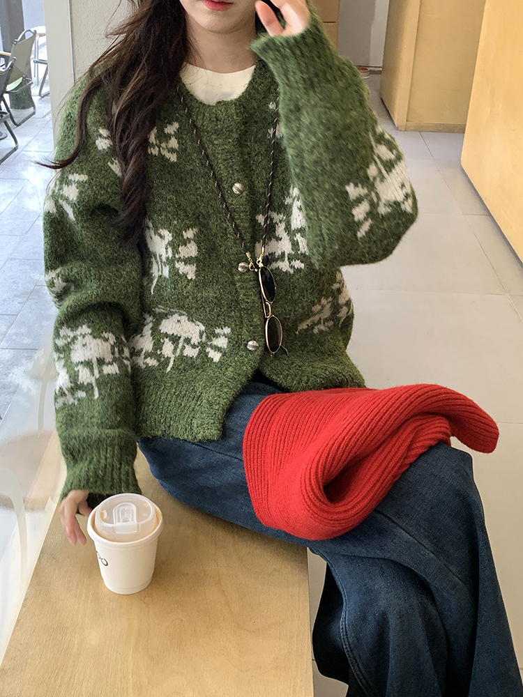 高级感2025新款圆领秋冬绿色重工印花慵懒雪花毛衣针织外套女开衫