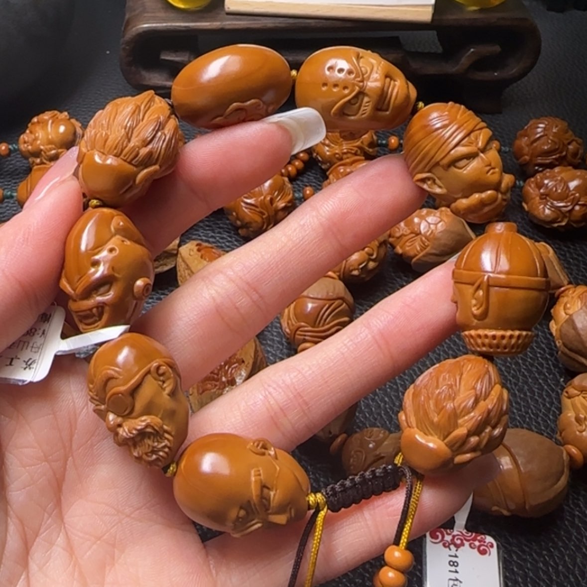 【闪购商品】橄榄核手串七龙珠