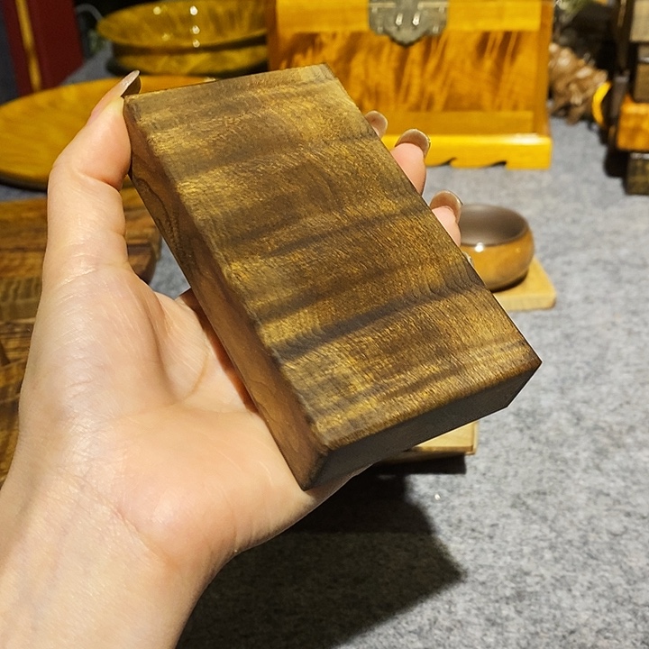 金丝楠吉*乌木细烟盒