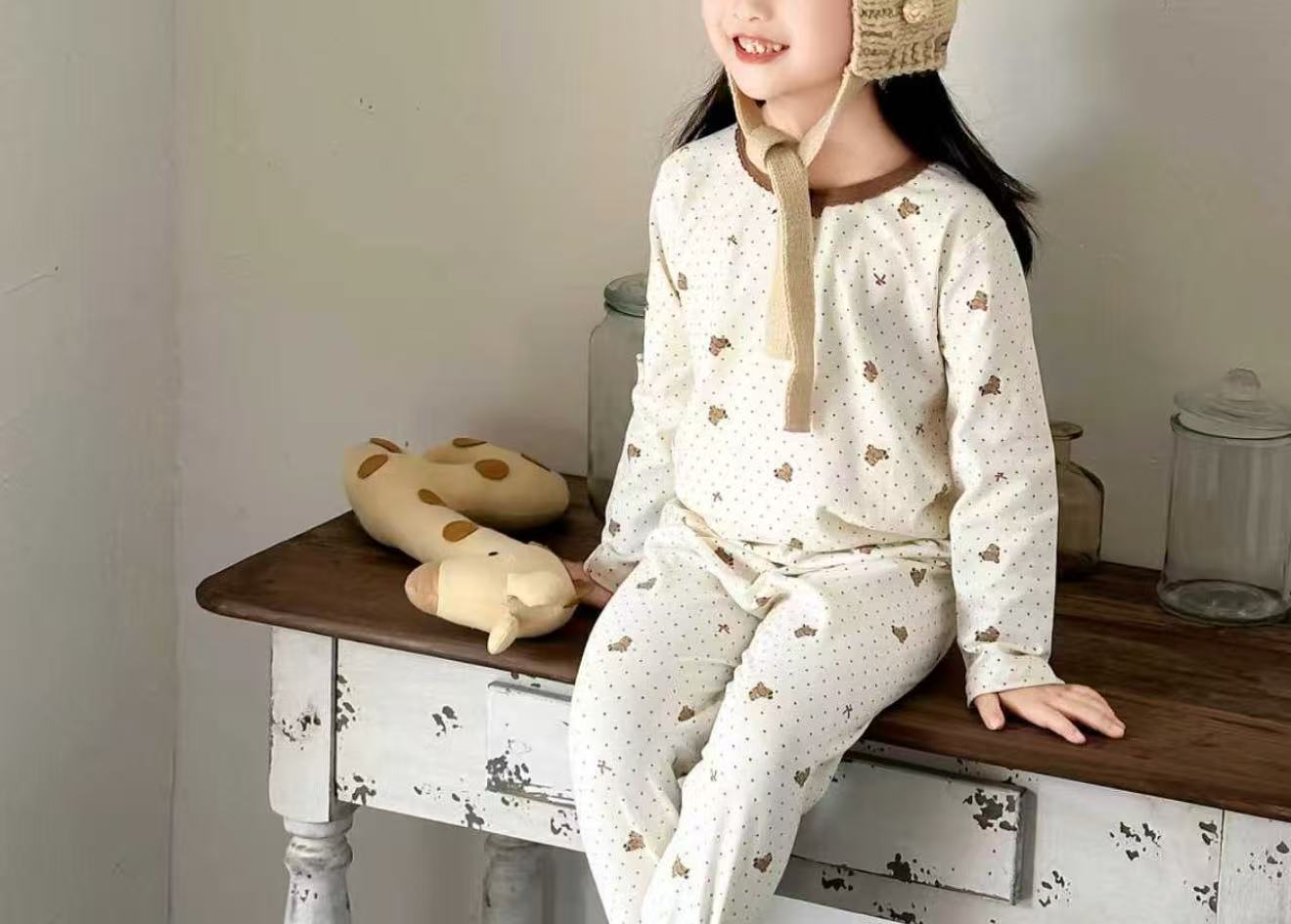 儿童卡通印花舒适亲肤无骨拼接秋衣套装Y1021