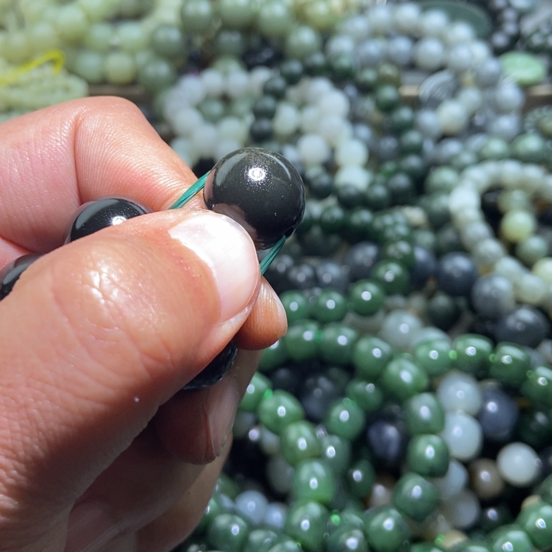 马***成和田玉（糖玉）未镶嵌手链