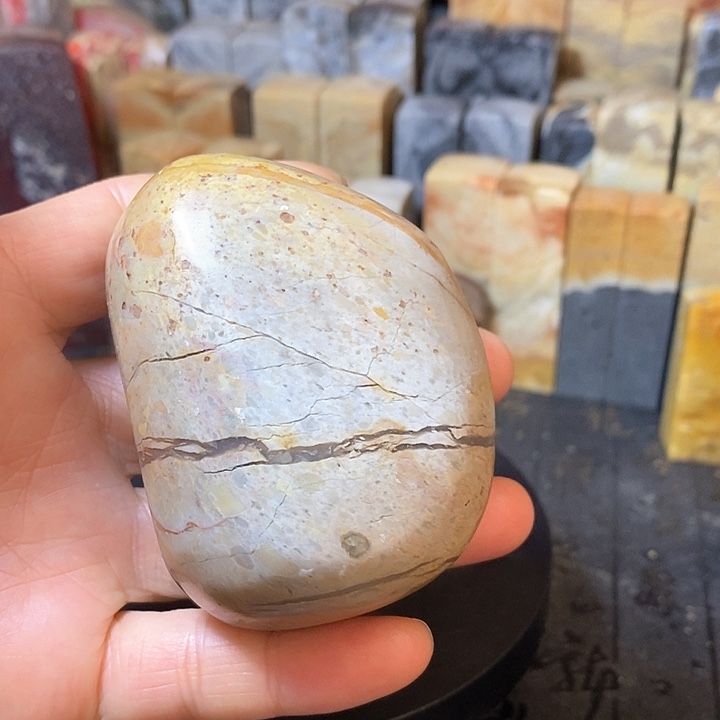 昌化鸡血石昌化石