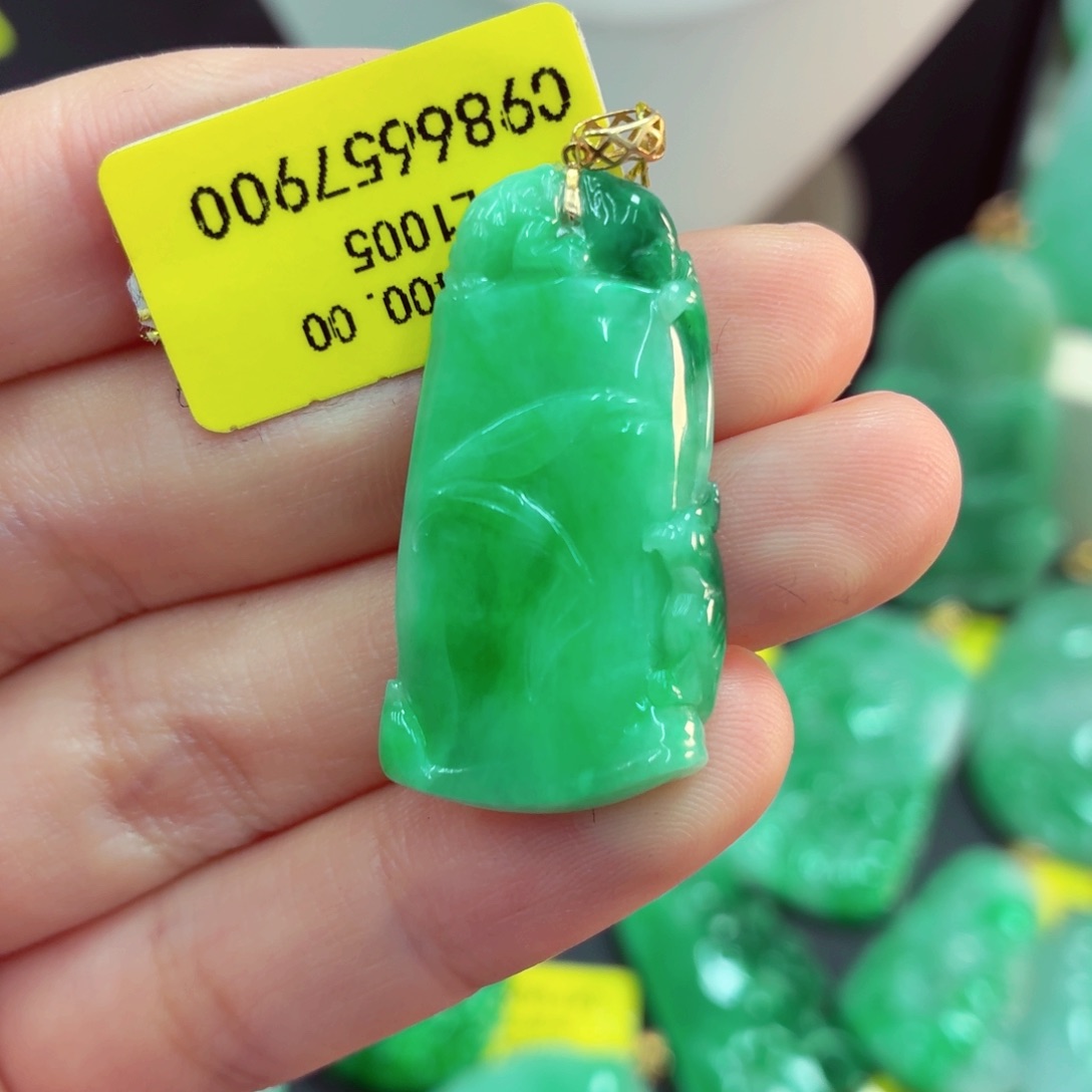 翡翠18K金镶嵌吊坠(不含链)