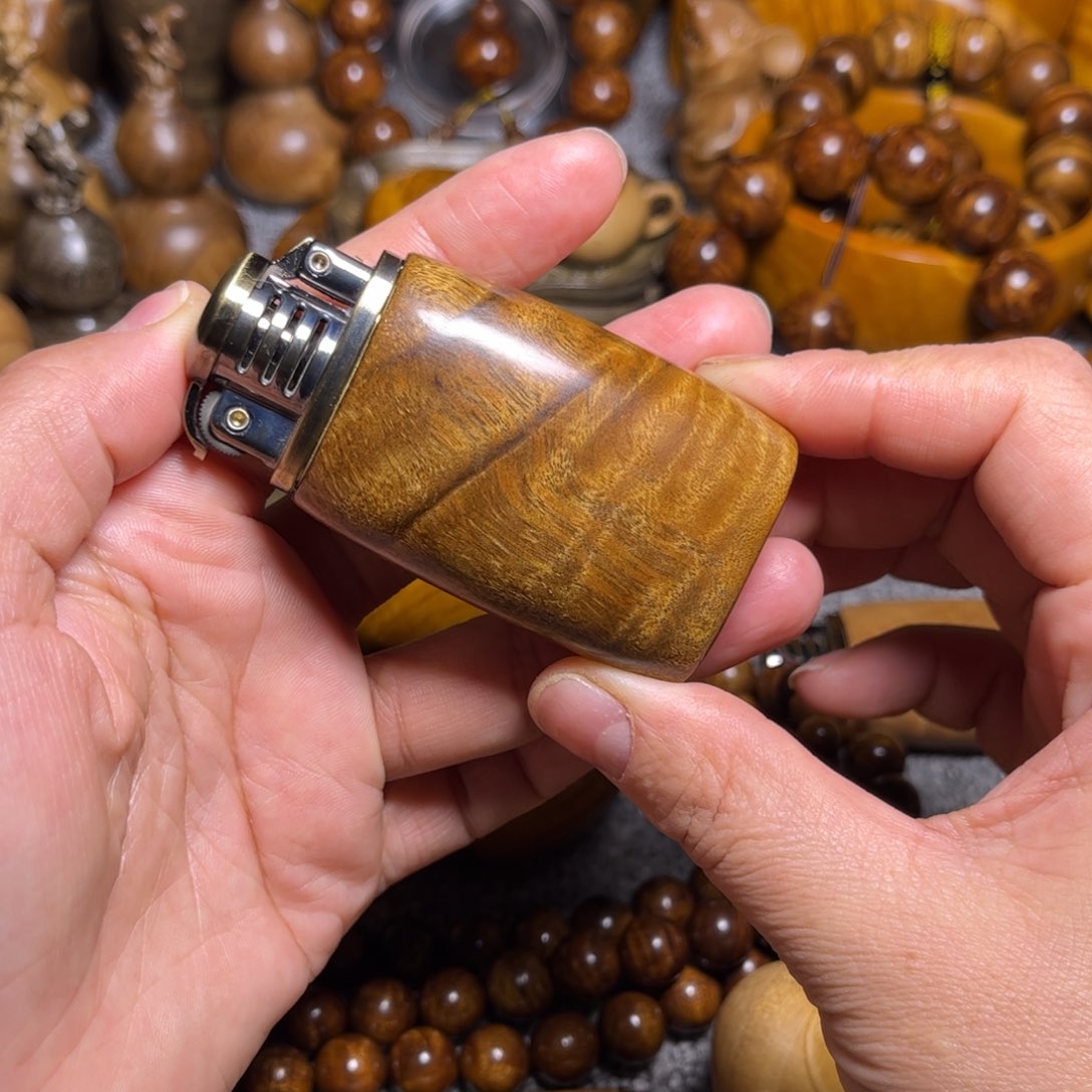 金丝楠乌金色打火机