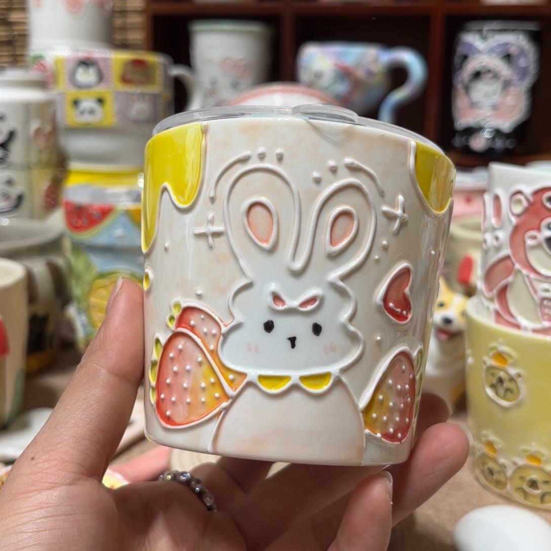 摆件果***。景德镇陶瓷马克杯