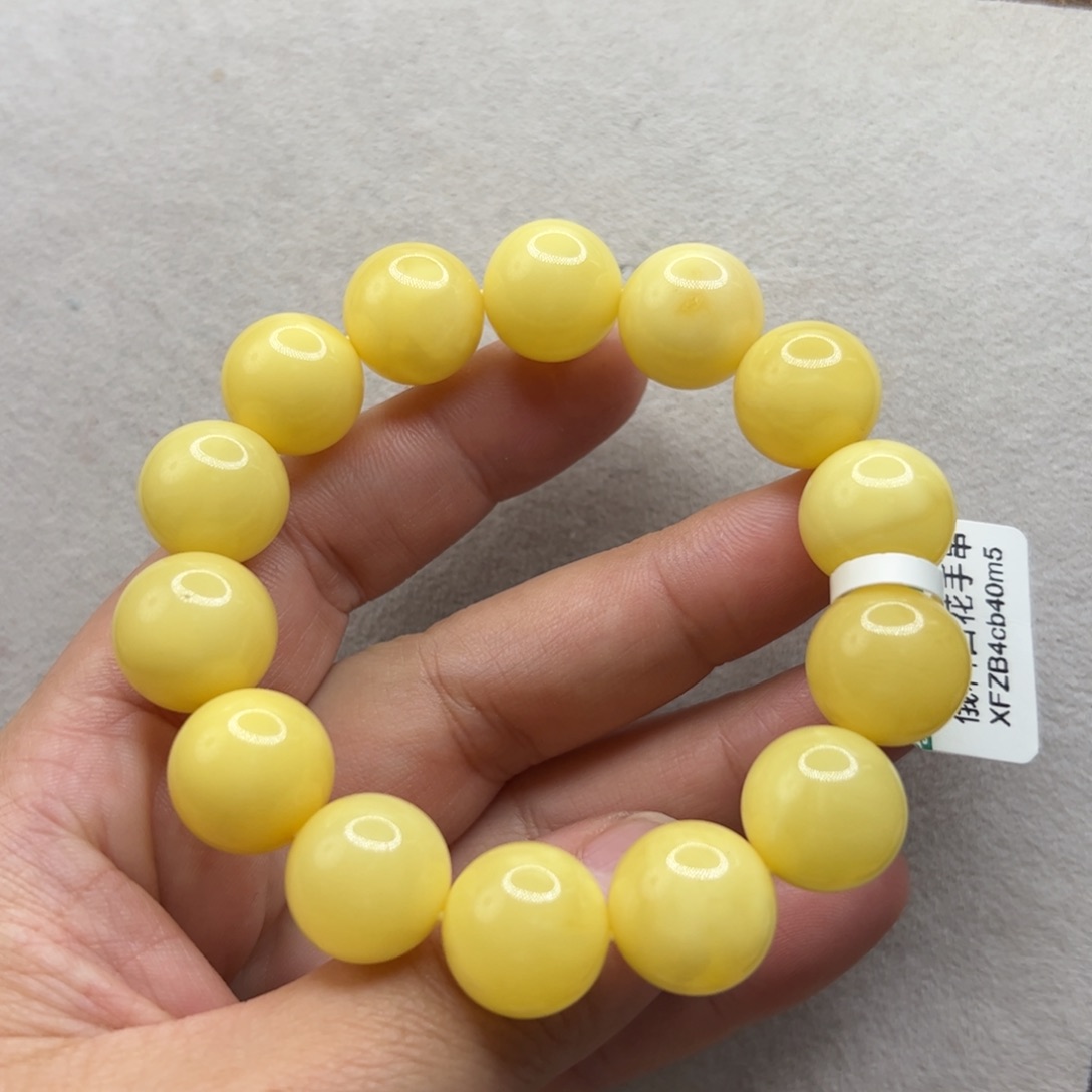 琥珀未镶嵌珠宝奇石15