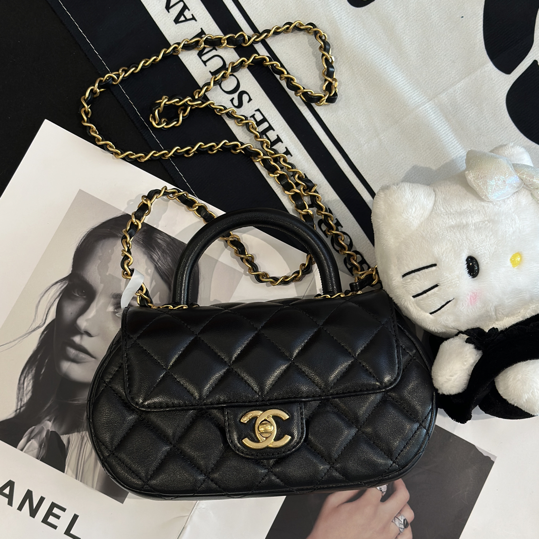 95新 Chanel/香奈儿 YUMU中古/Chanel黑金元宝斜挎包