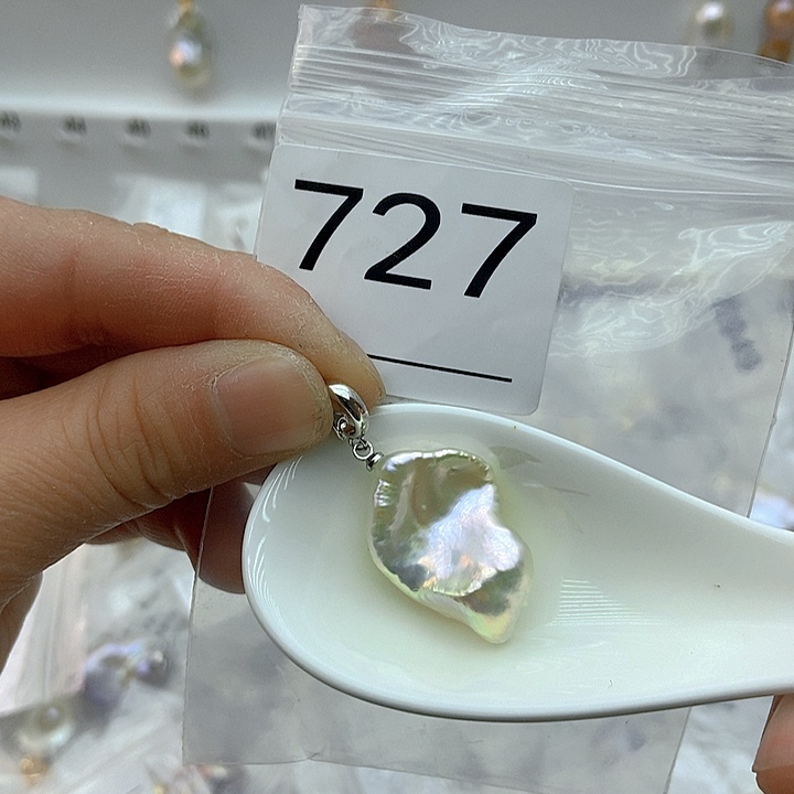 淡水珍珠颈饰未镶嵌