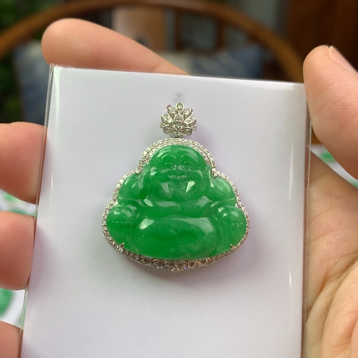 翡翠18K金镶嵌颈饰翡翠翡翠吊坠