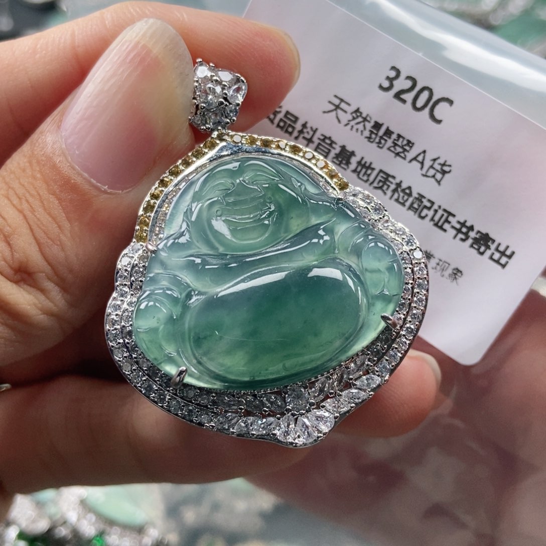 【闪购商品】翡翠未镶嵌吊坠(不含链)