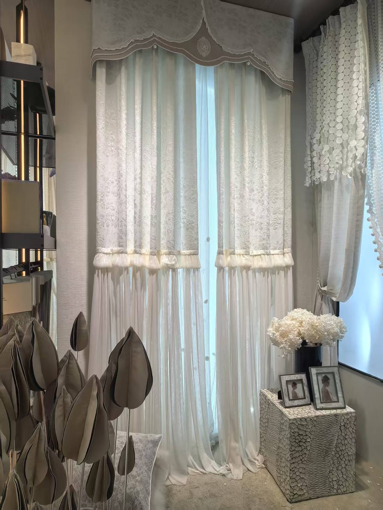 高端防晒2025新款纱帘奶油风防晒隔热帘卧室客厅透光不透人窗纱