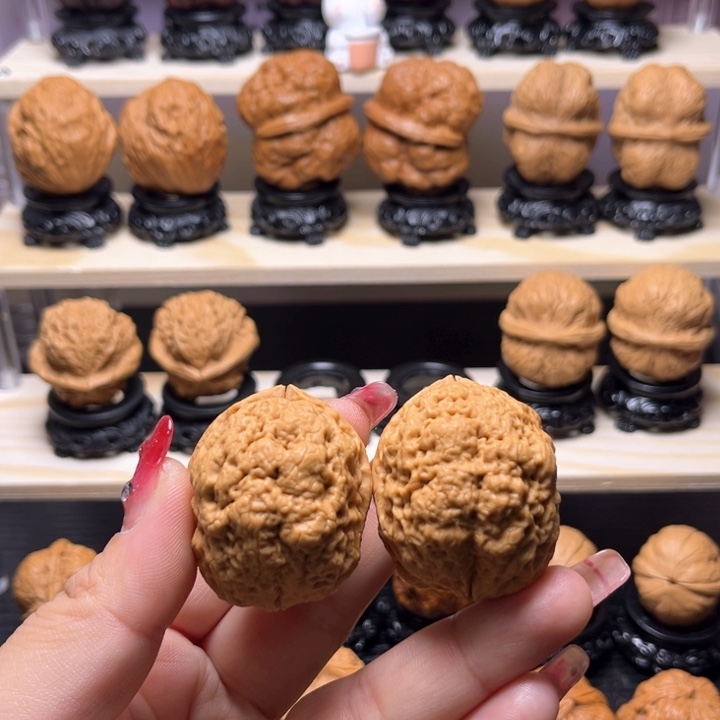 文玩核桃吊坠12w发财蛙39尺