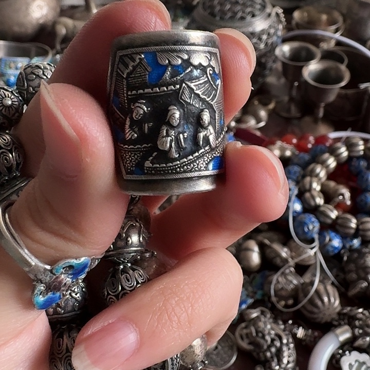 w***足银玻璃足银戒指一个