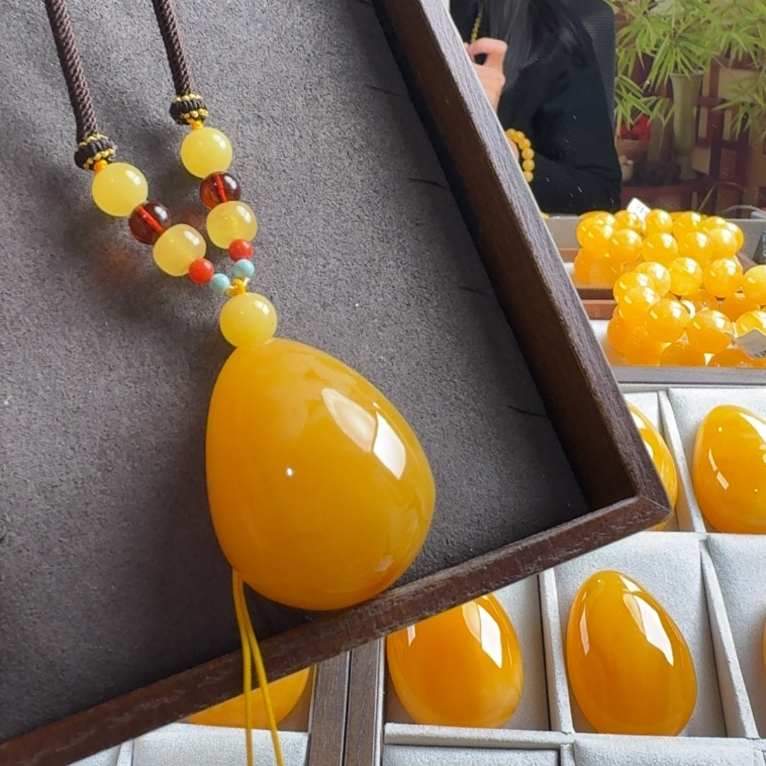 蜜蜡毛衣链未镶嵌石*