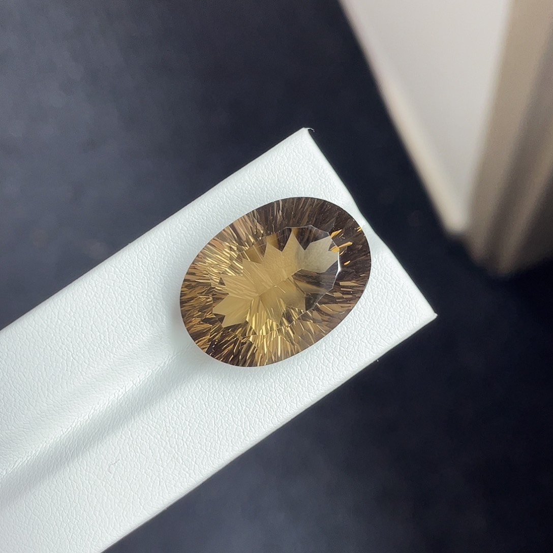 水晶裸石未镶嵌31.2ct茶晶