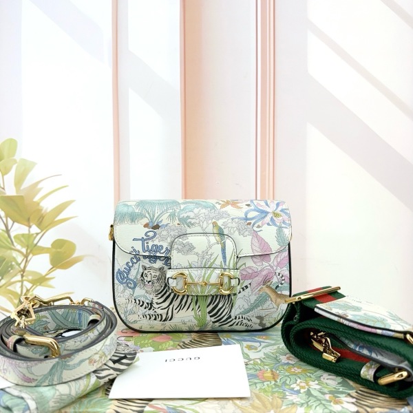 95新/古驰/市场价28000/包包/250217RN0012