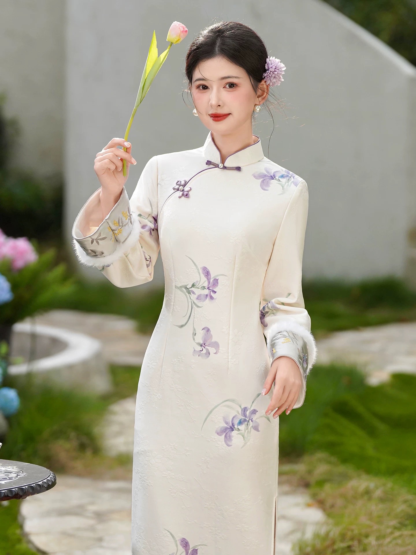 1018 年轻款素雅民国风《秋水》旗袍