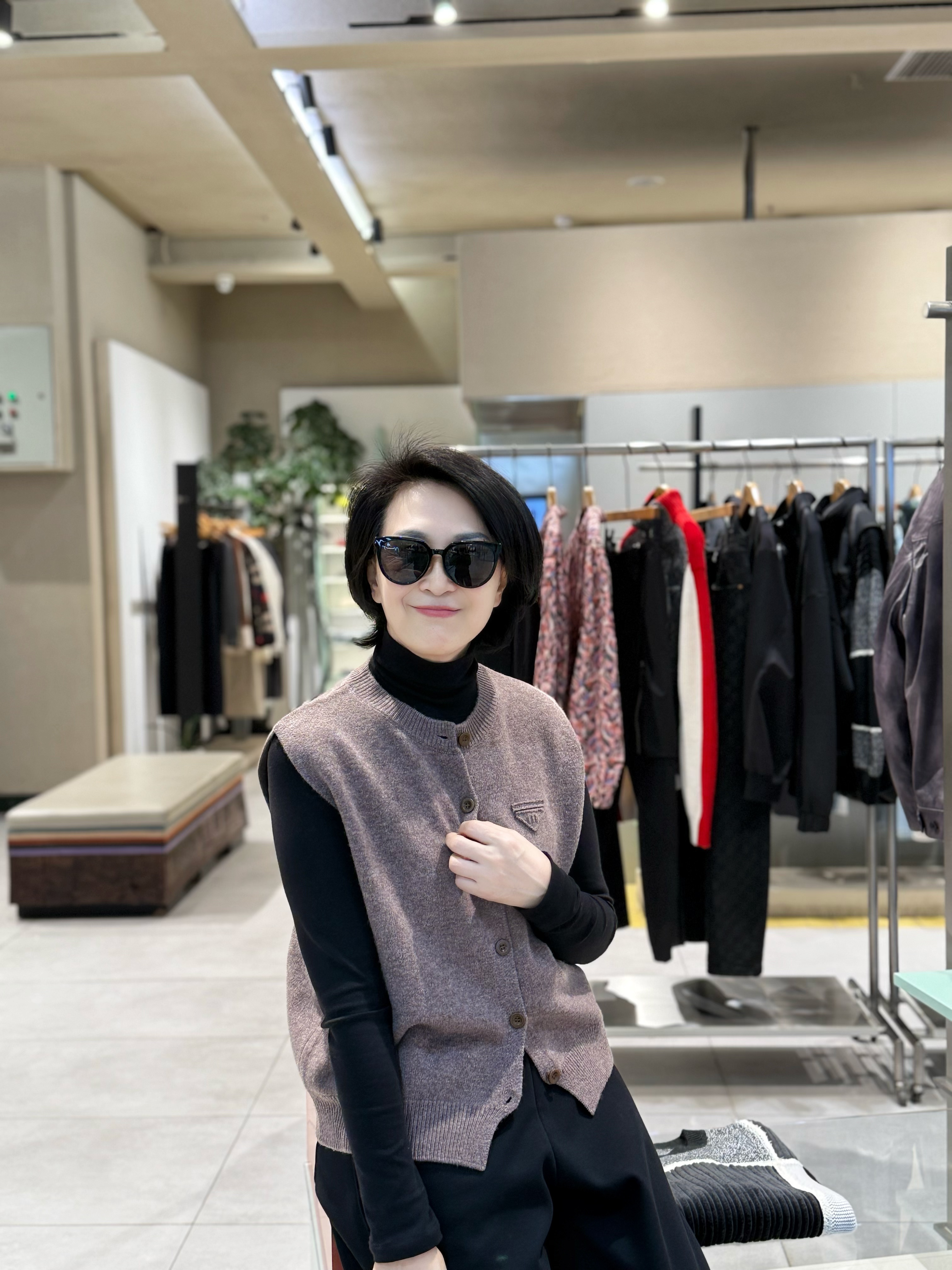 YGC【从容姿态】云感慵懒老钱风叠穿显瘦针织马甲25259