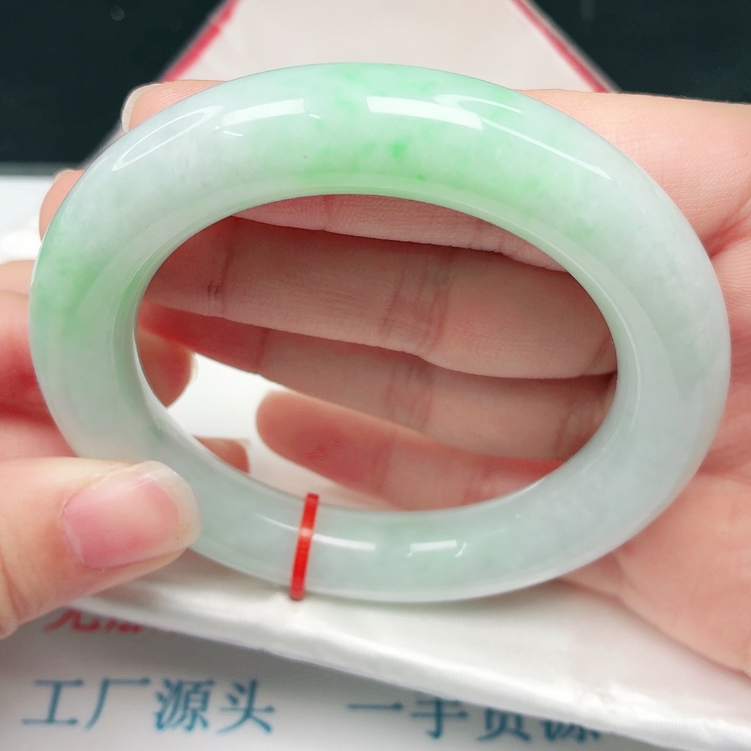 未镶嵌手镯翡翠165