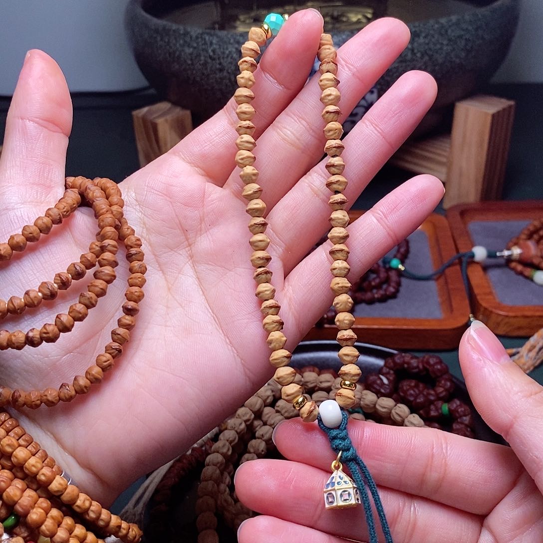 柏香籽/百香籽吊坠128.8绝世