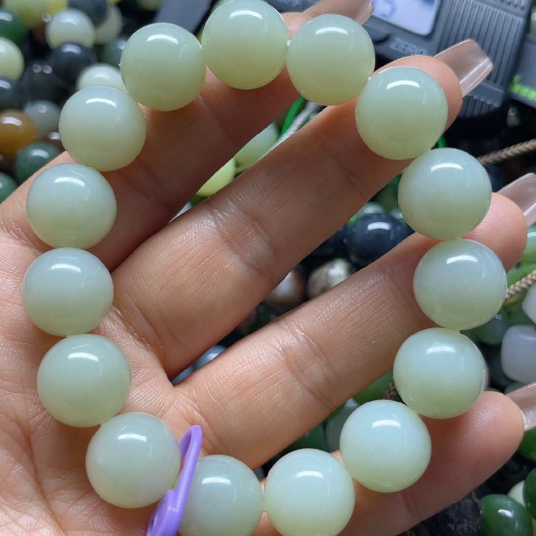 和田玉手链未镶嵌