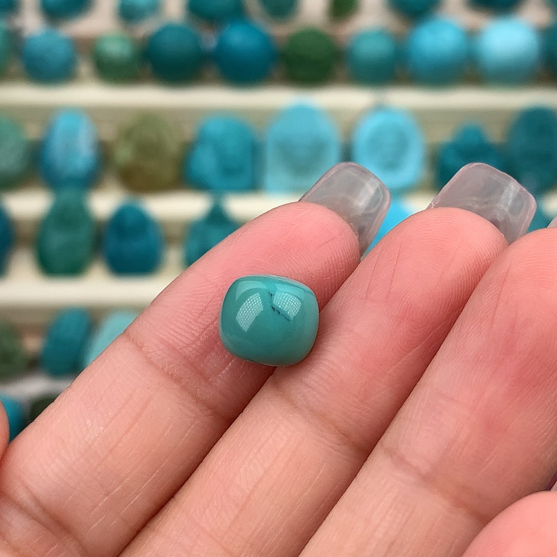 绿松石未镶嵌珠宝奇石8.8