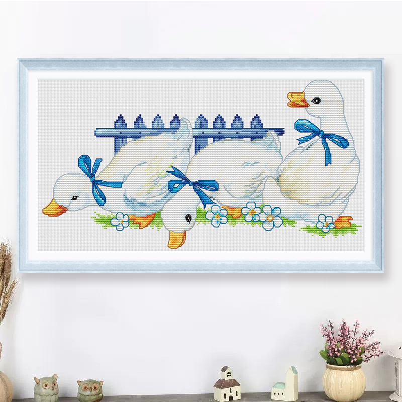 春天十字绣新款线绣可爱动物柯尔鸭小幅客厅卧室装饰手工自己绣画