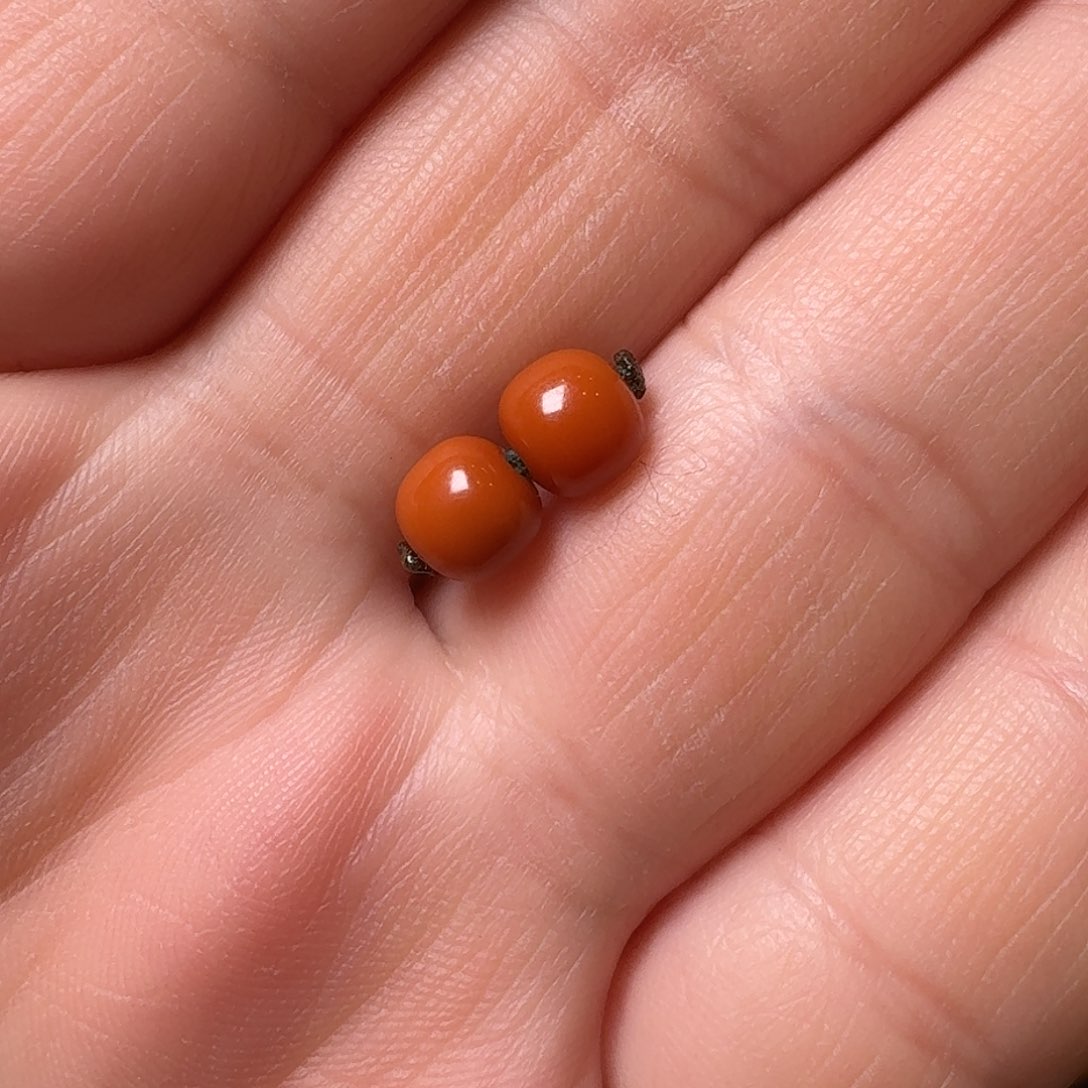 南红玛瑙对珠6.6mm未镶嵌