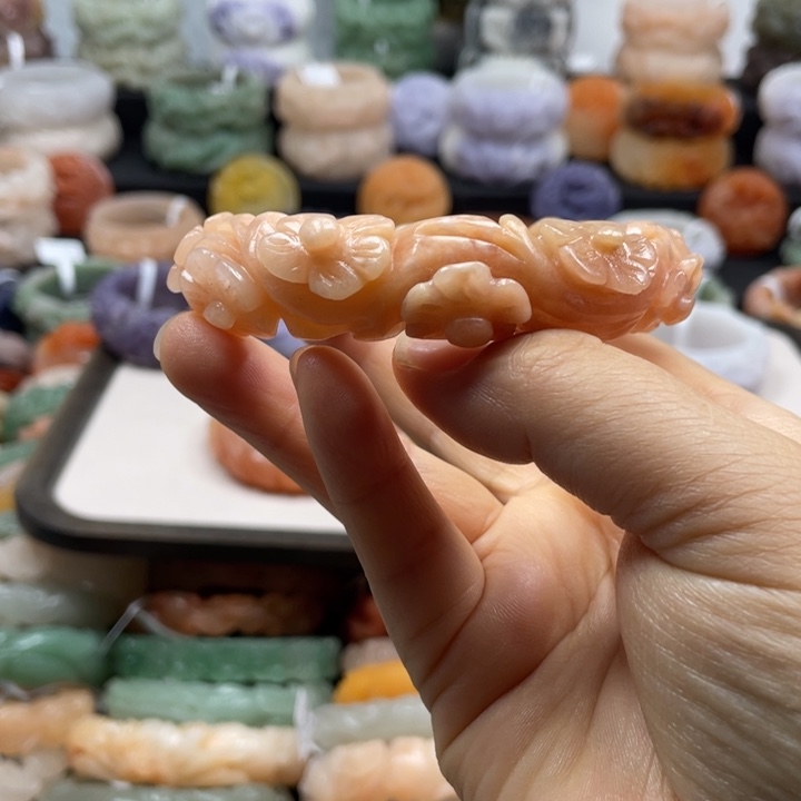 石英质玉未镶嵌手镯