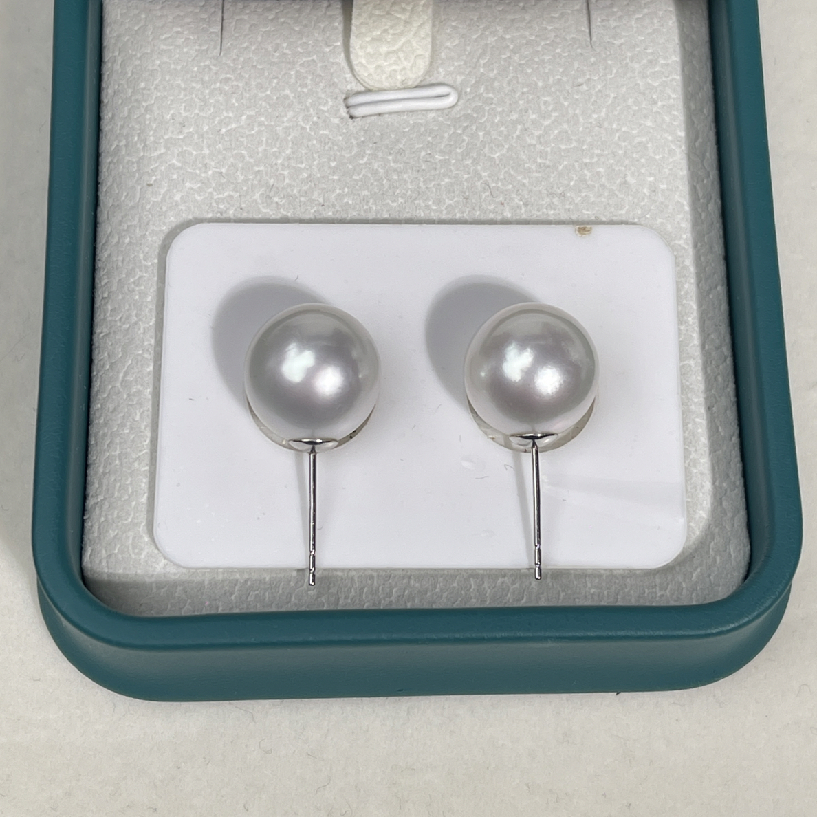 12-13mm天然海水澳白18K素钉