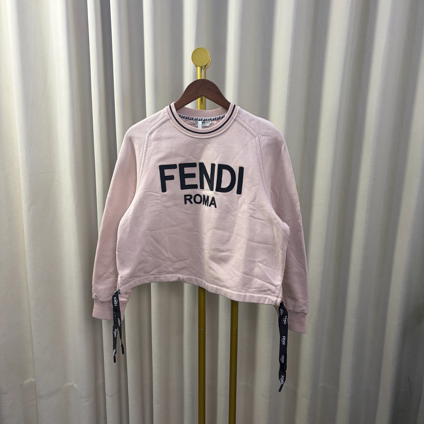 99新 FENDI/芬迪 白色经典logo卫衣 s码