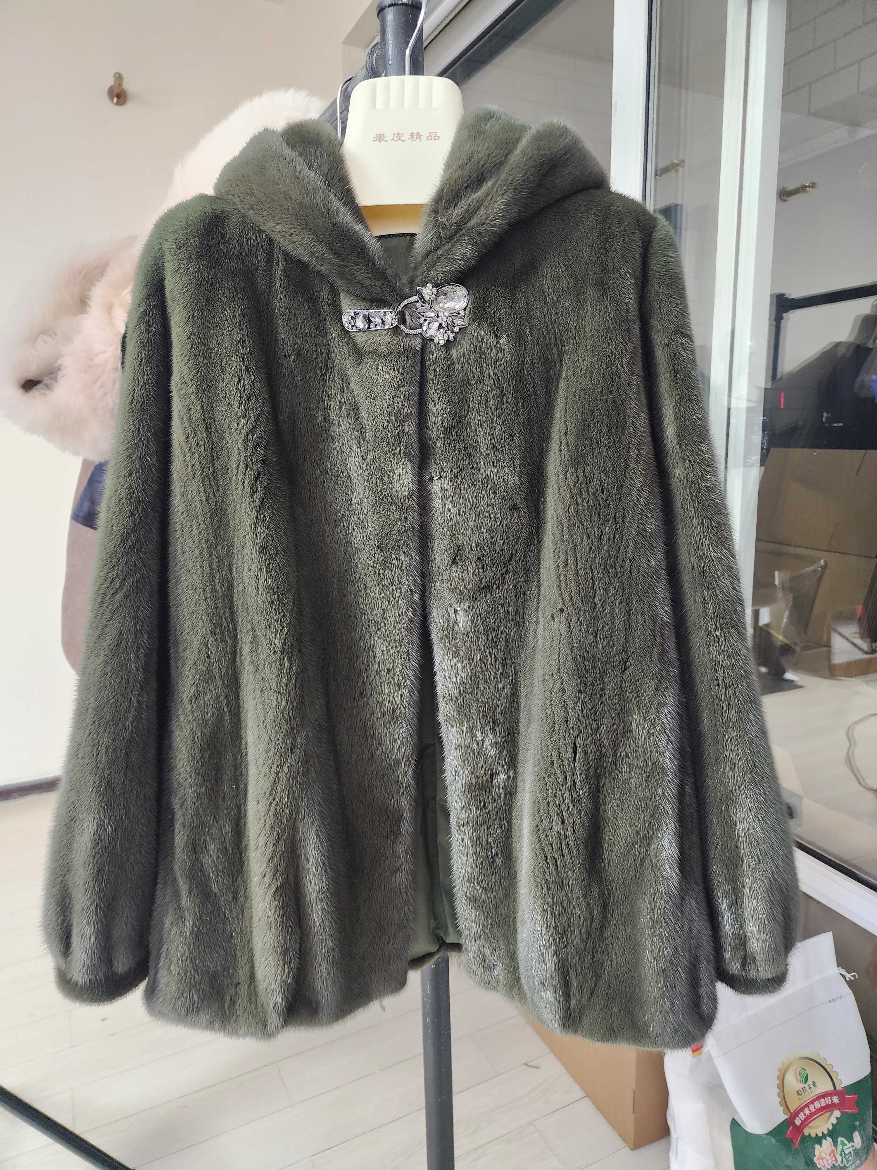 高端皮草 大码女貂 