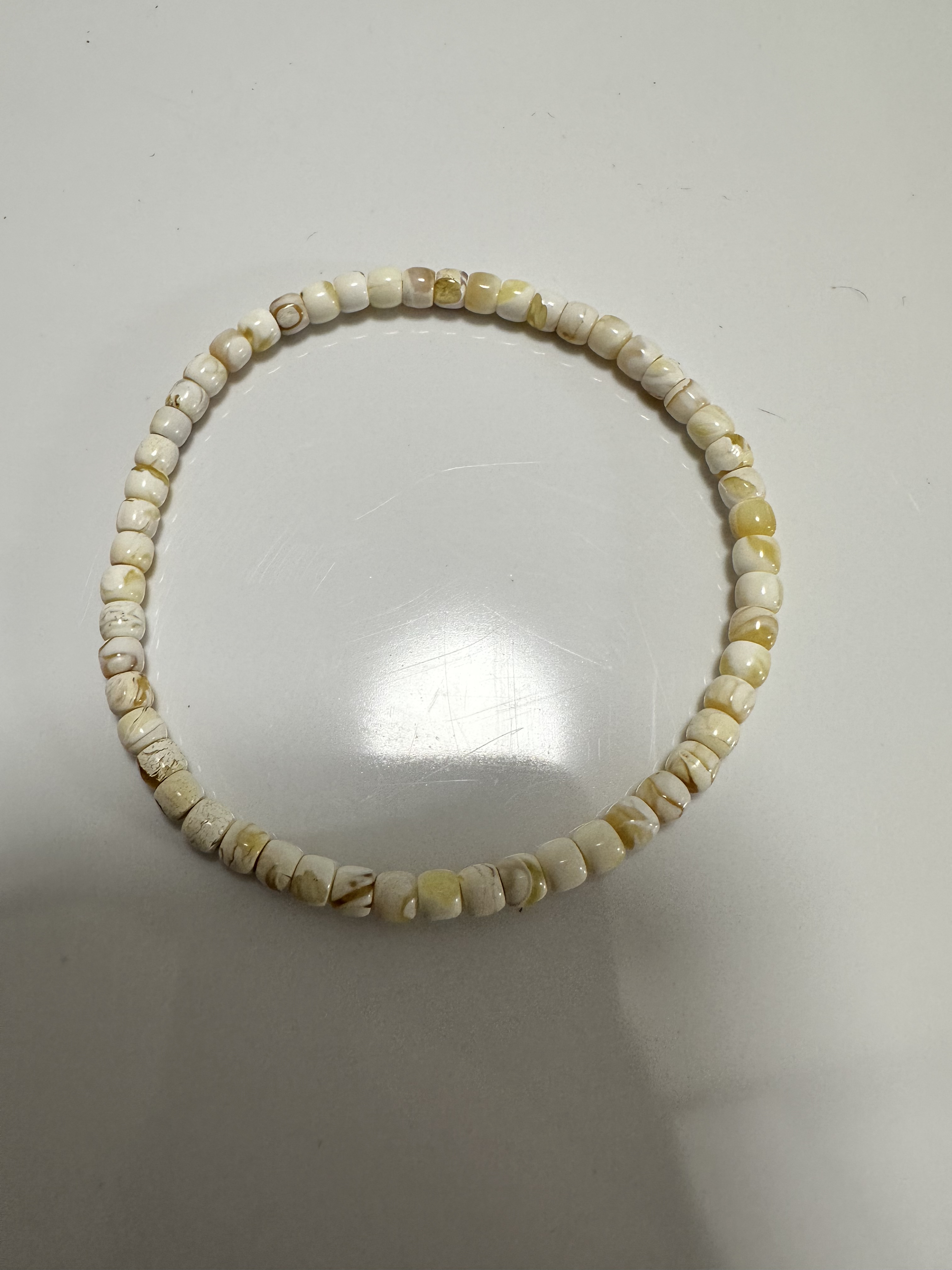 蜜蜡金白直切约4mm