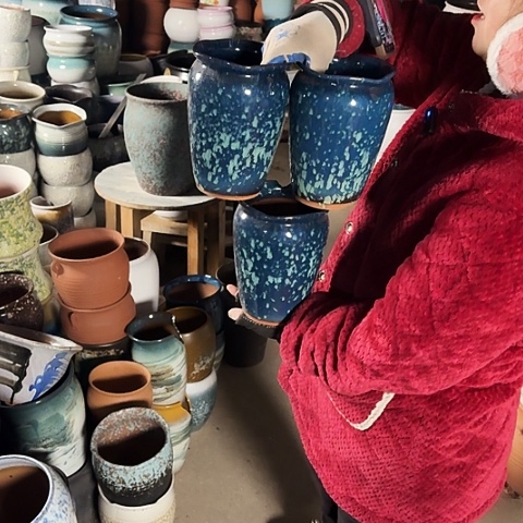 口14高20瑕疵盆子。