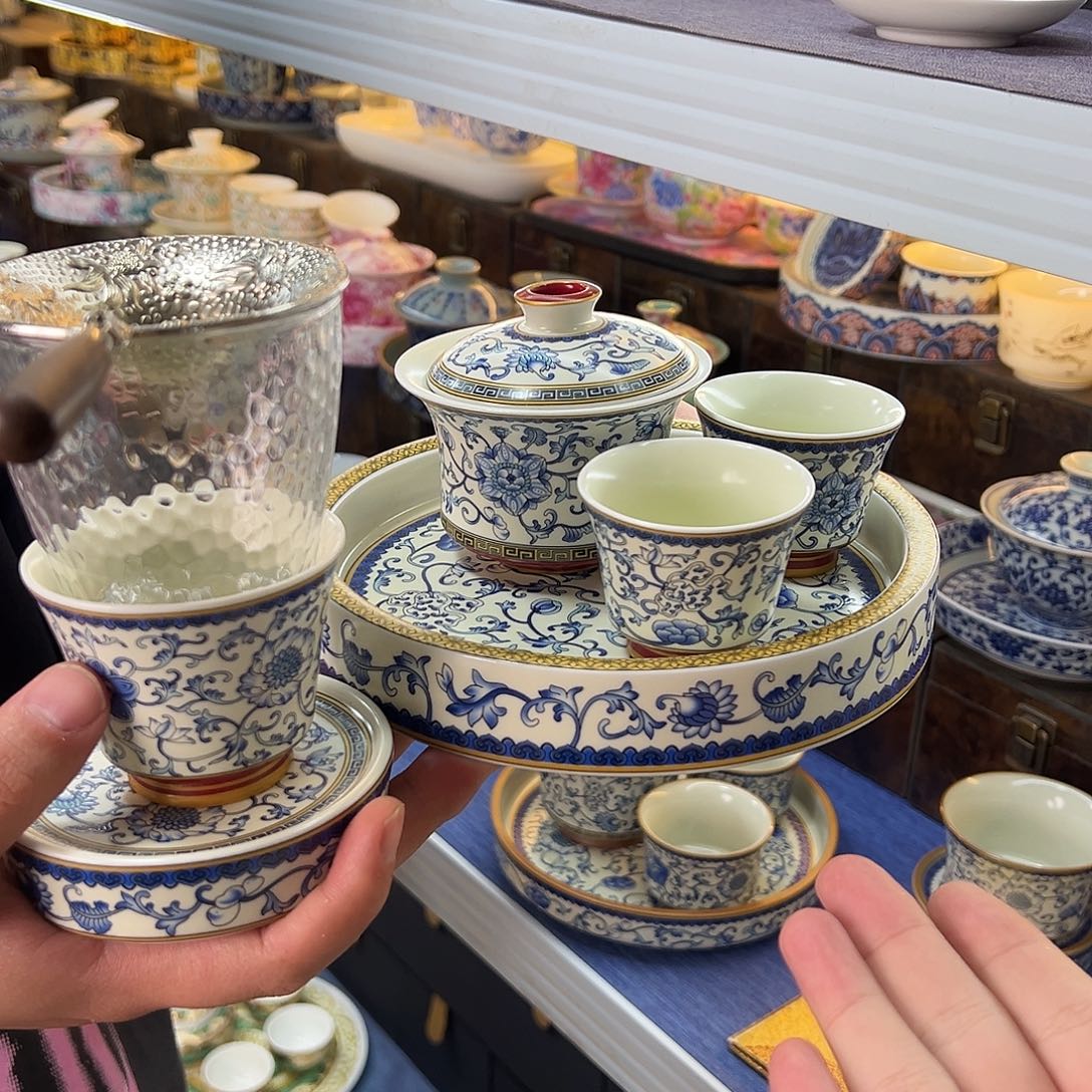 我们的目标是成为一个优秀的人