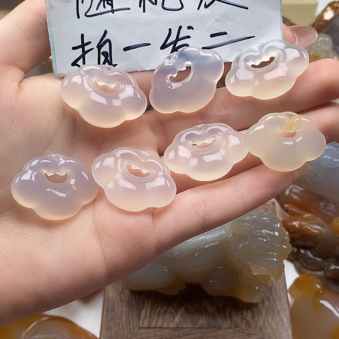 玛瑙/玉髓未镶嵌颈饰