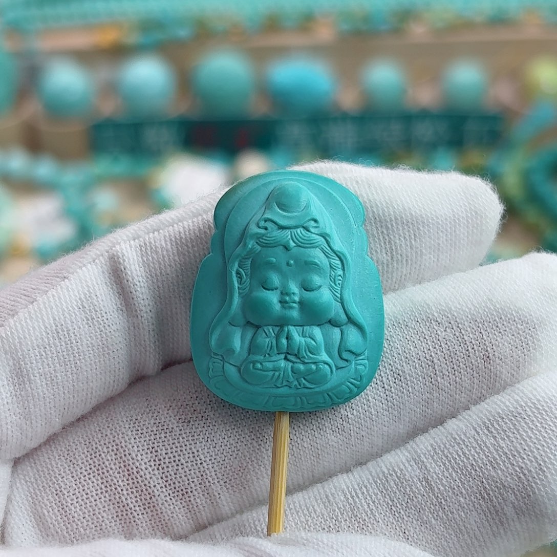 绿松石未镶嵌珠宝奇石