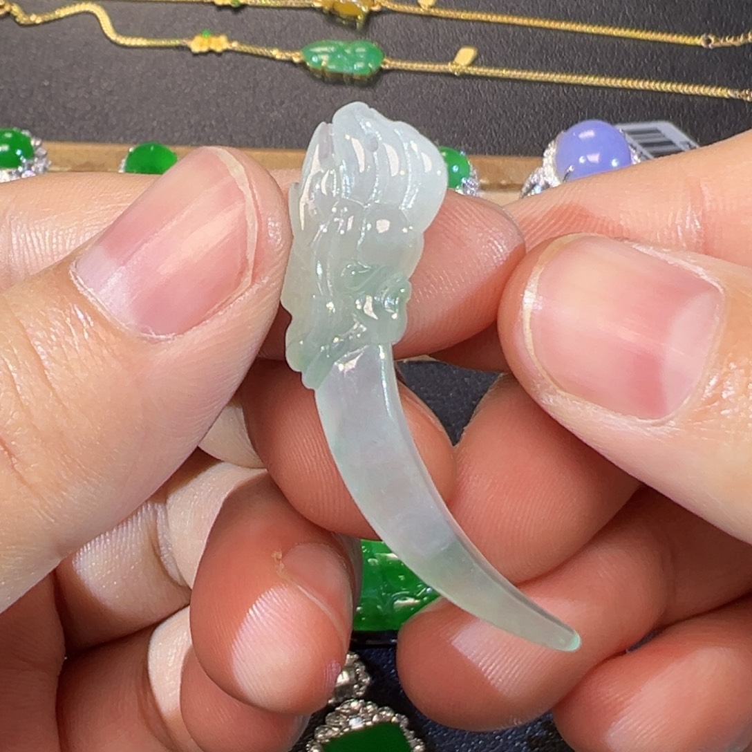 翡翠未镶嵌颈饰缅甸翡翠