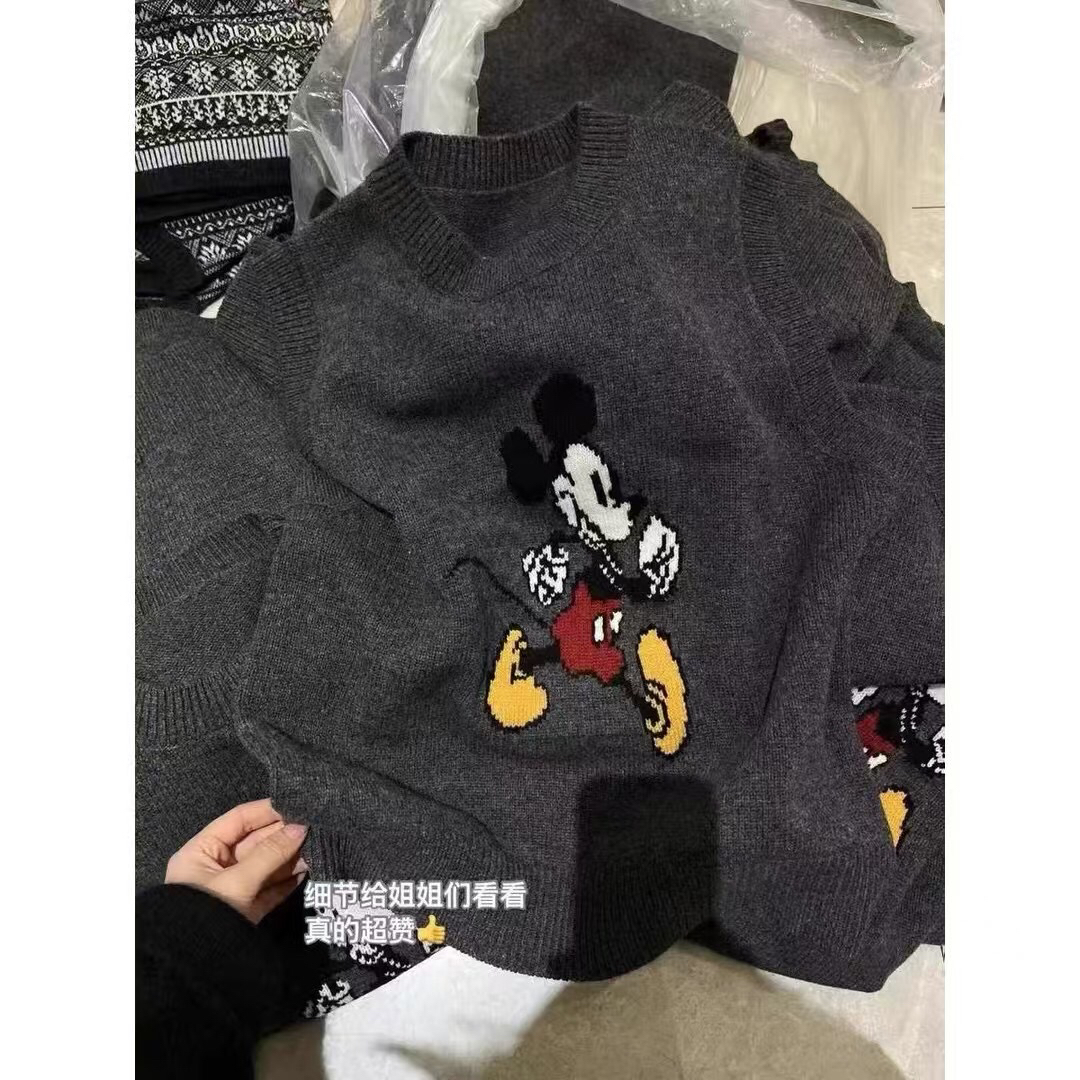 Y L家早春新款米奇背心