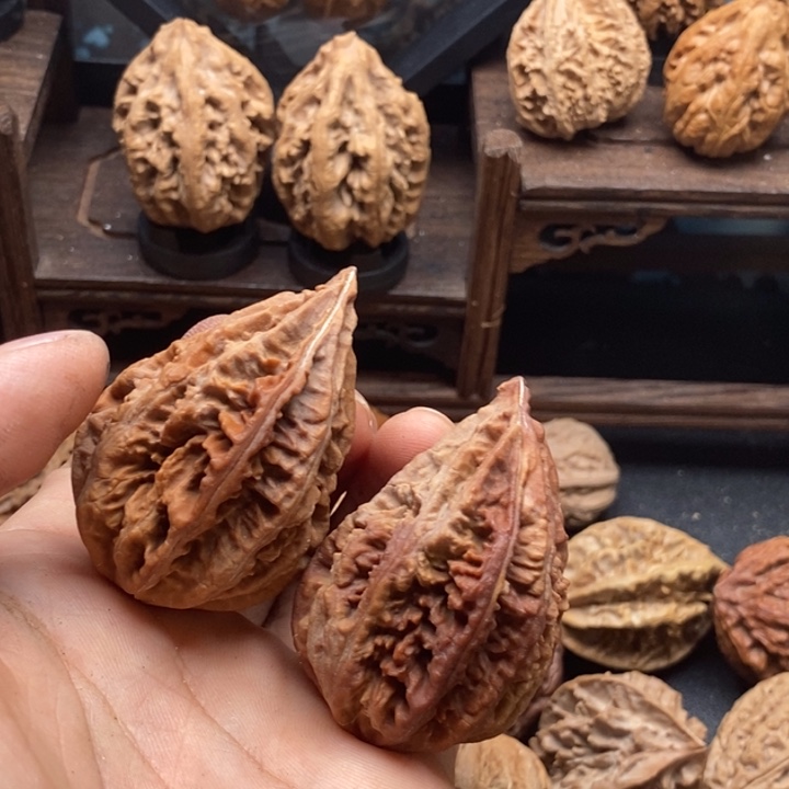 文玩核桃吊坠步**停东北77