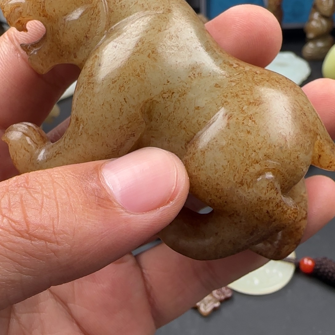 和田玉颈饰未镶嵌眼***瞳