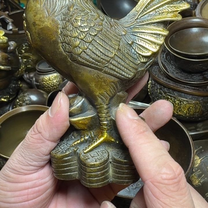 铜器摆件收收藏藏