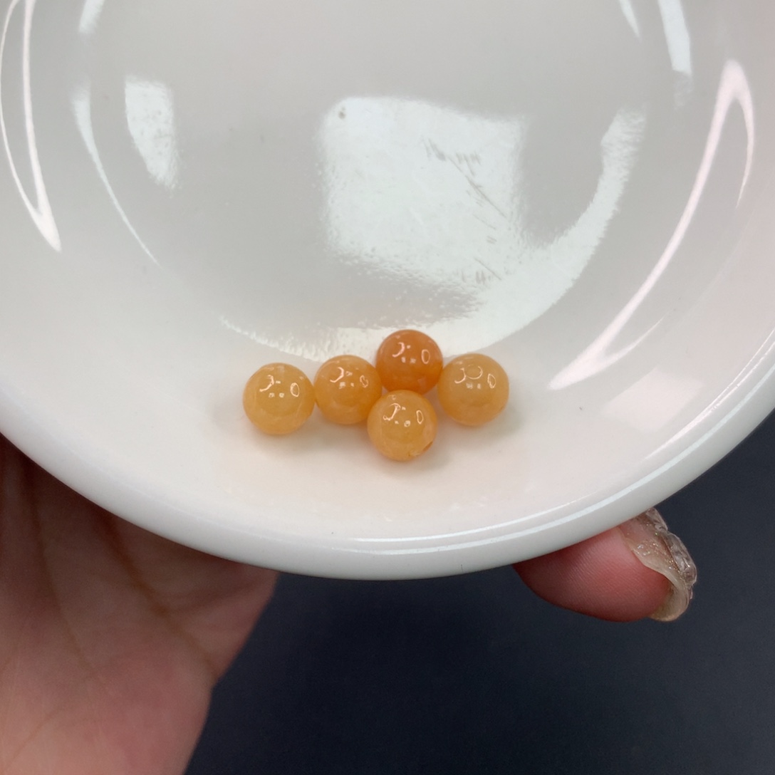 翡翠散珠翡翠散珠DIY手串多样性自发