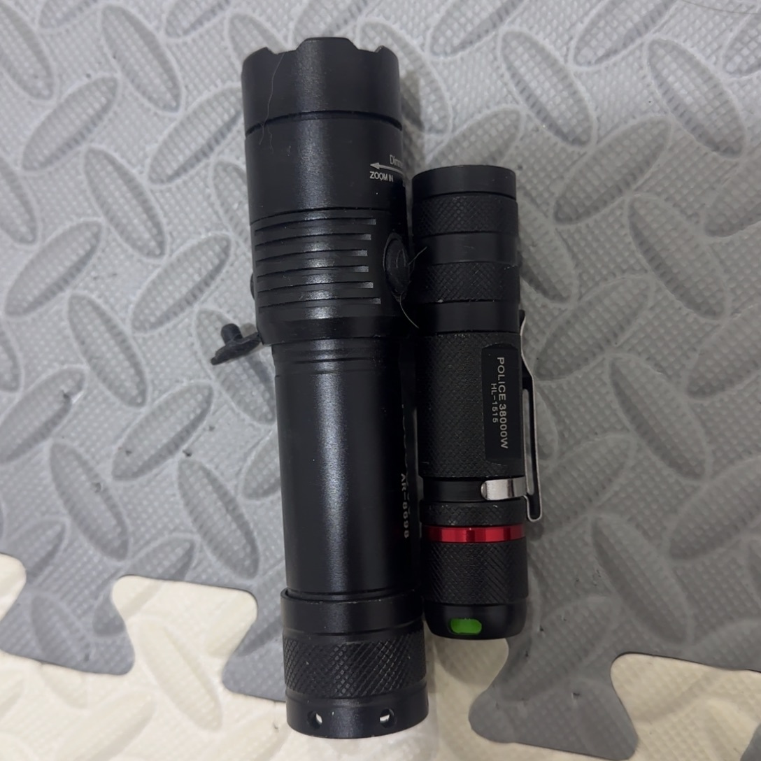 旧手电筒壳处理一大一小