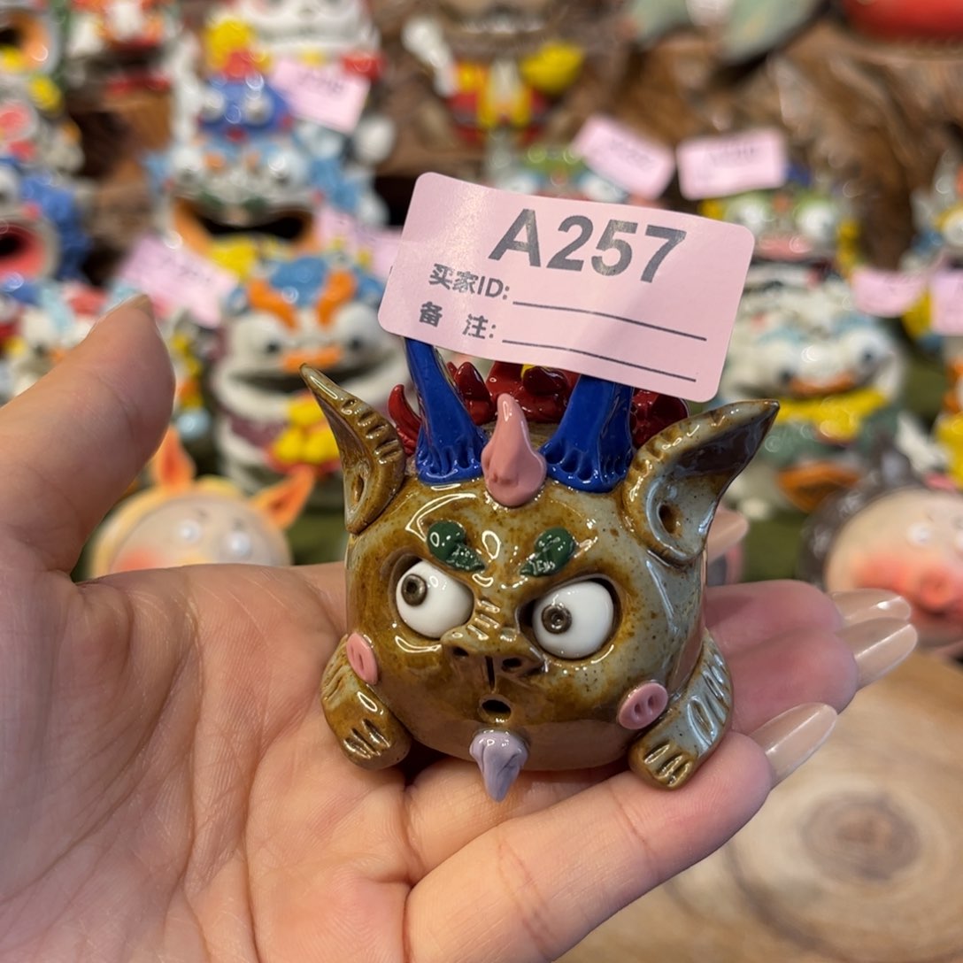 泥塑纯手工陶瓷摆件
