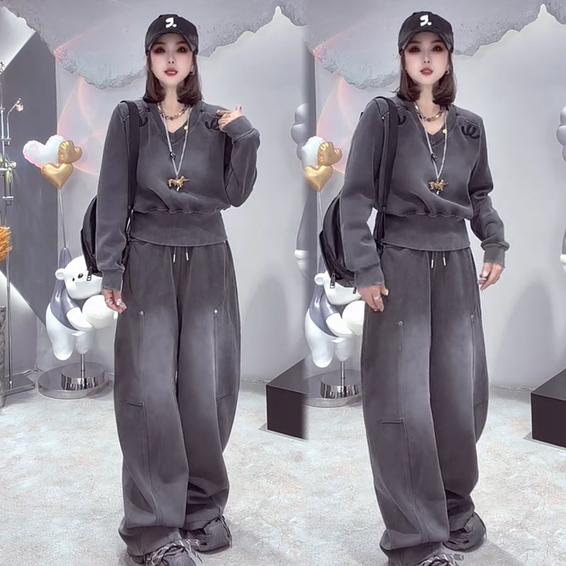 2025秋冬新款时尚显瘦气质网红高档洋气女高级百搭宽松大码两件套