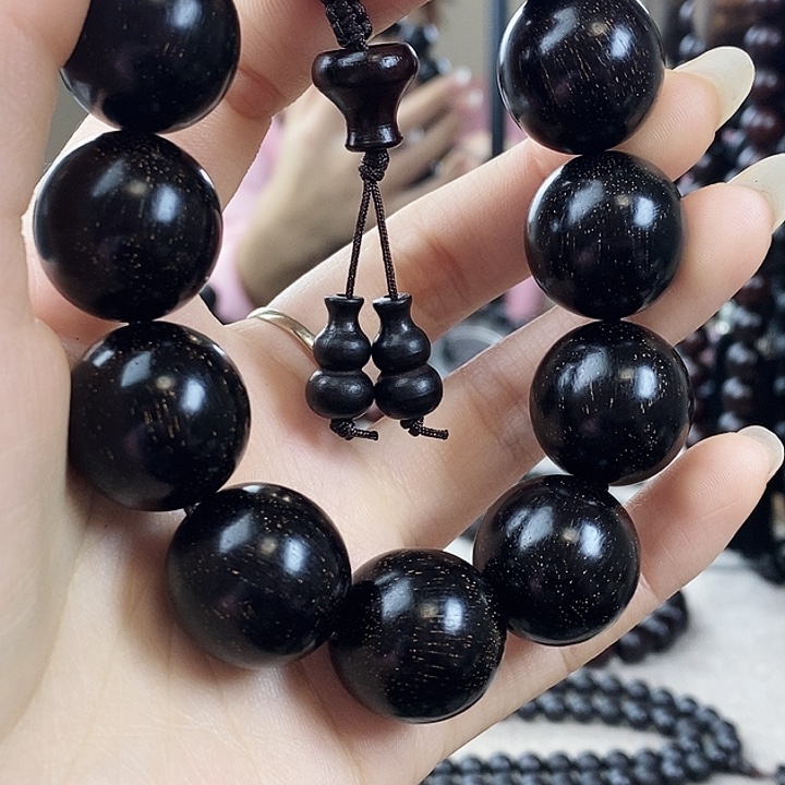 于***冬檀香紫檀（小叶紫檀）2.0