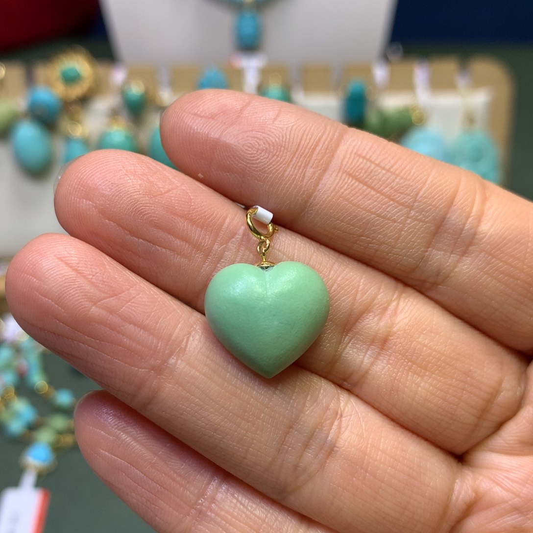 绿松石挂件18K金镶嵌