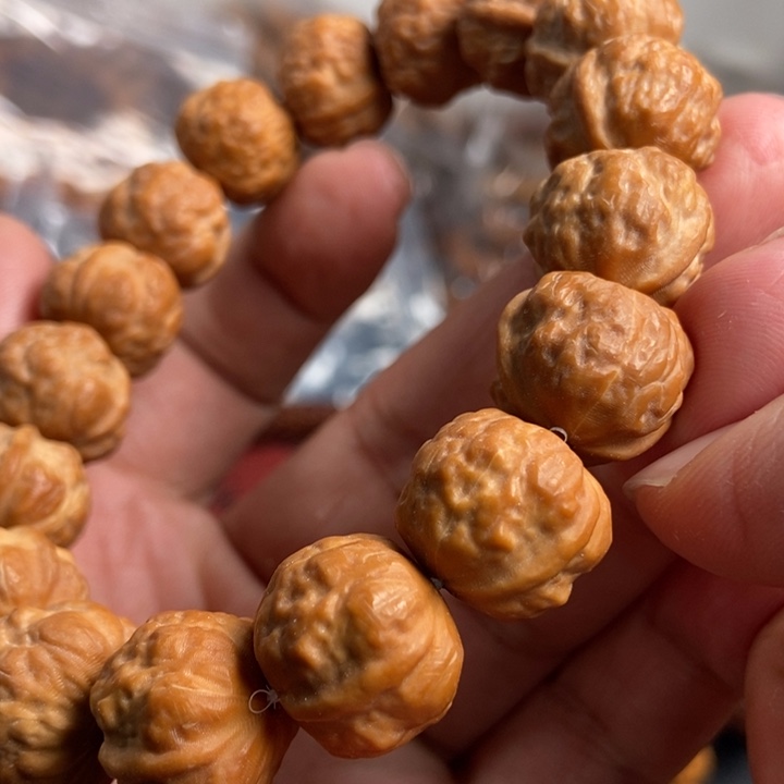 猴头核桃吊坠今天