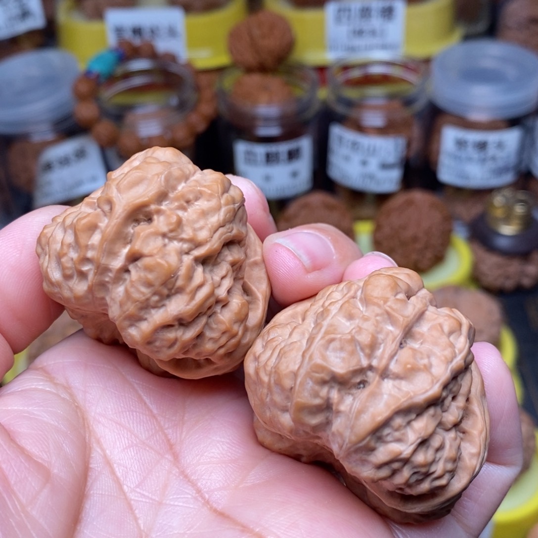 核桃把件蛤蟆头41尺寸